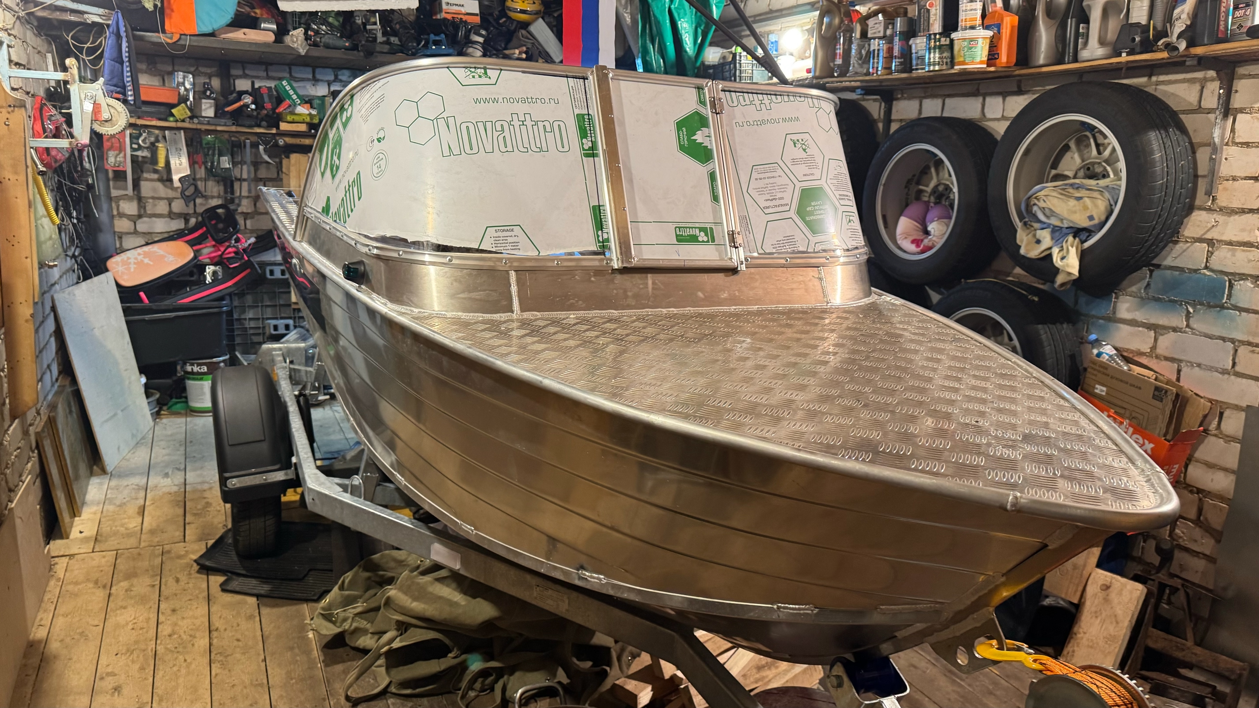 Тент на Wyatboat-390 Pro (Увеличенный борт)