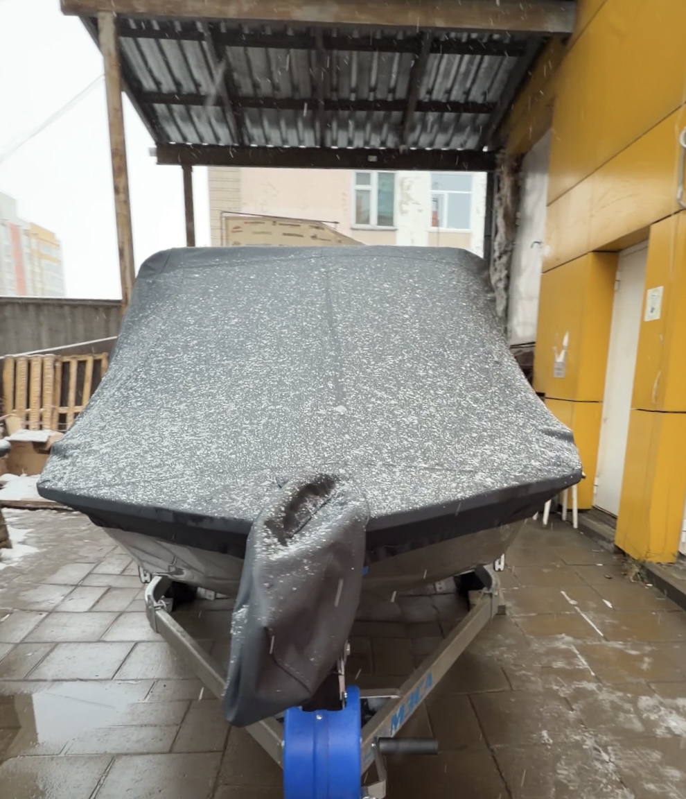 Транспортировочный тент на лодку