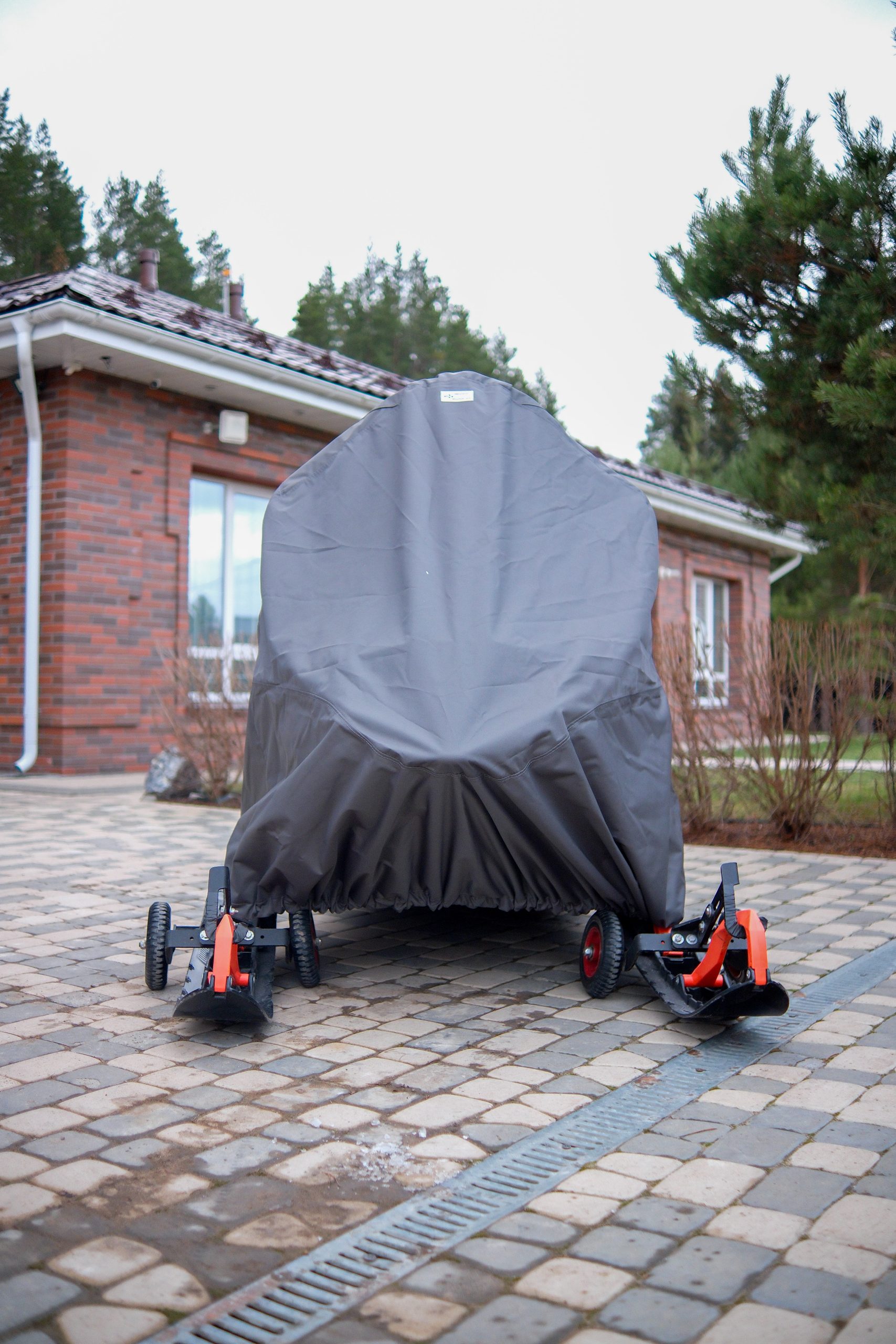 Тент на снегоход