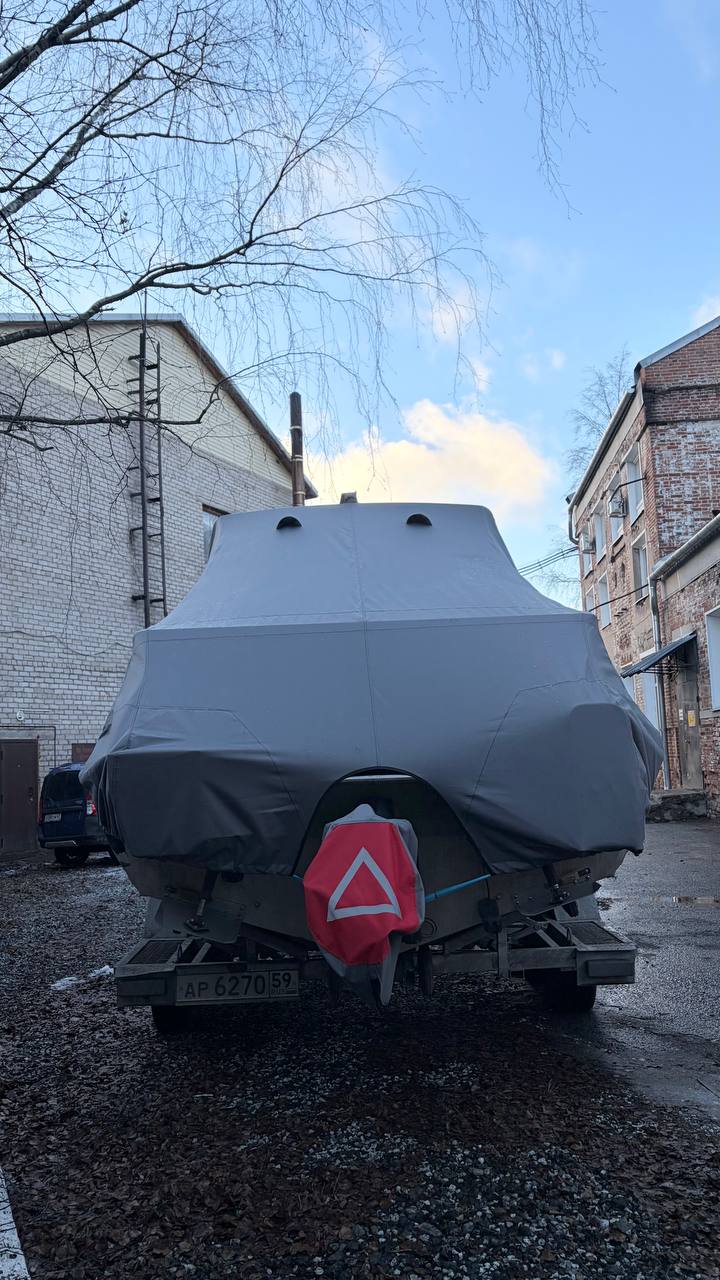 Тент из Rivertex на катер